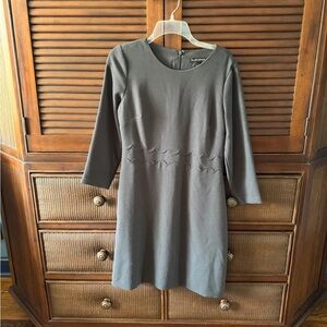 Banana Republic gray scallop pattern dress